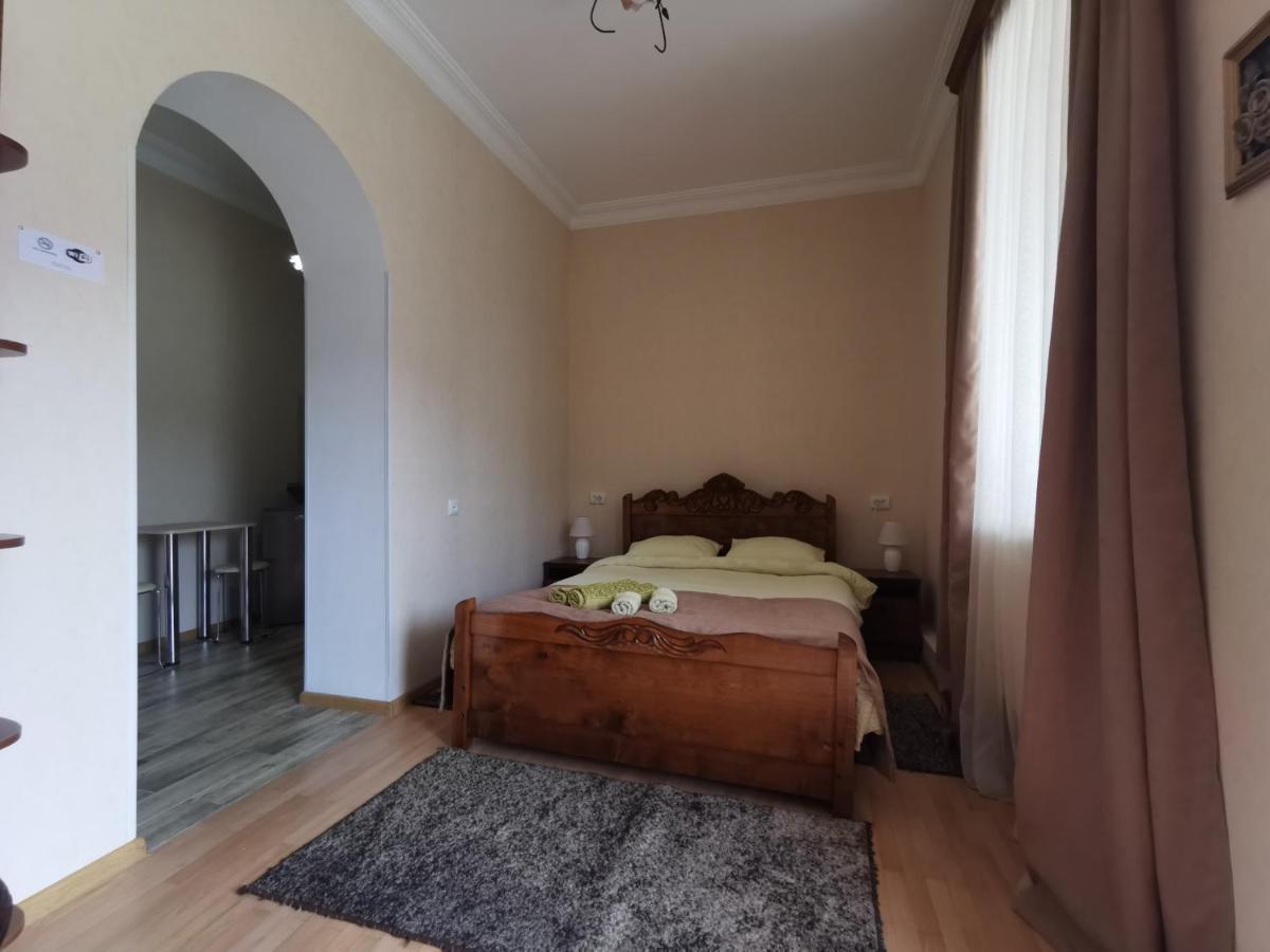 Grimis Villa Borjomi Exteriör bild